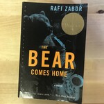 Rafi Zabor - The Bear Comes Home - Paperback (USED)