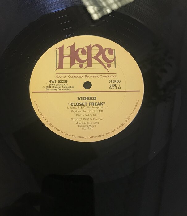 Videeo - Closet Freak - 4W9 03259 - Vinyl 12-Inch Single (USED)