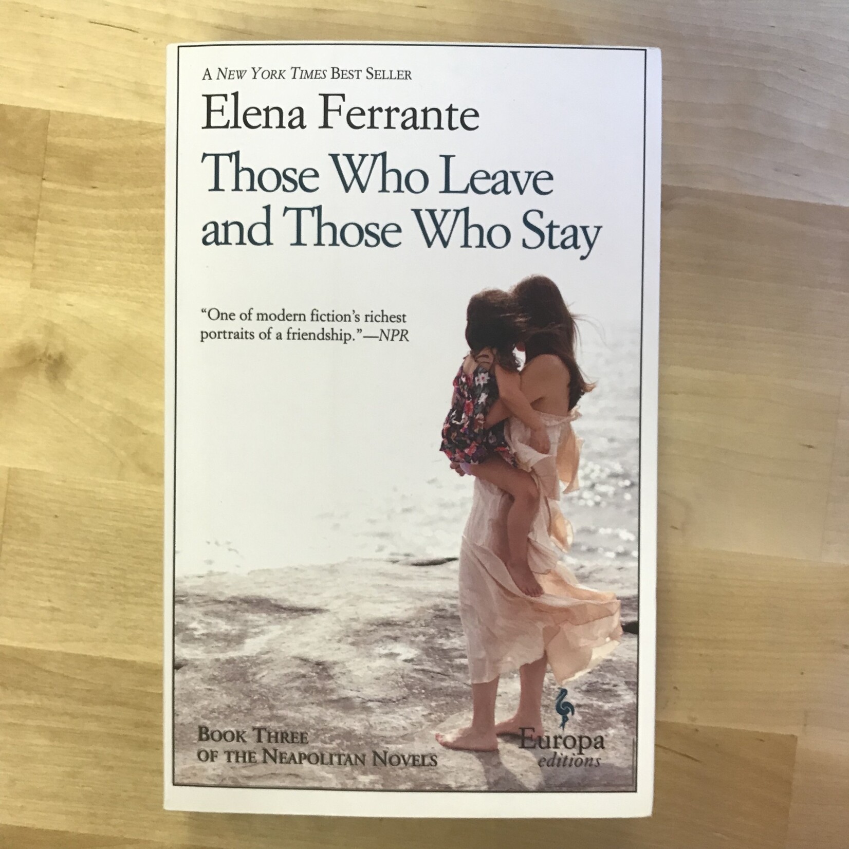 Elena Ferrante - Those Who Leave And Those Who Stay - Paperback (USED)
