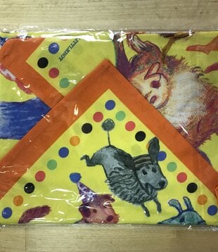 Medium - Off Leash Dogs - Dog Bandana (NEW)