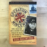 Ben Macintyre - Operation Mincemeat - Paperback (USED)