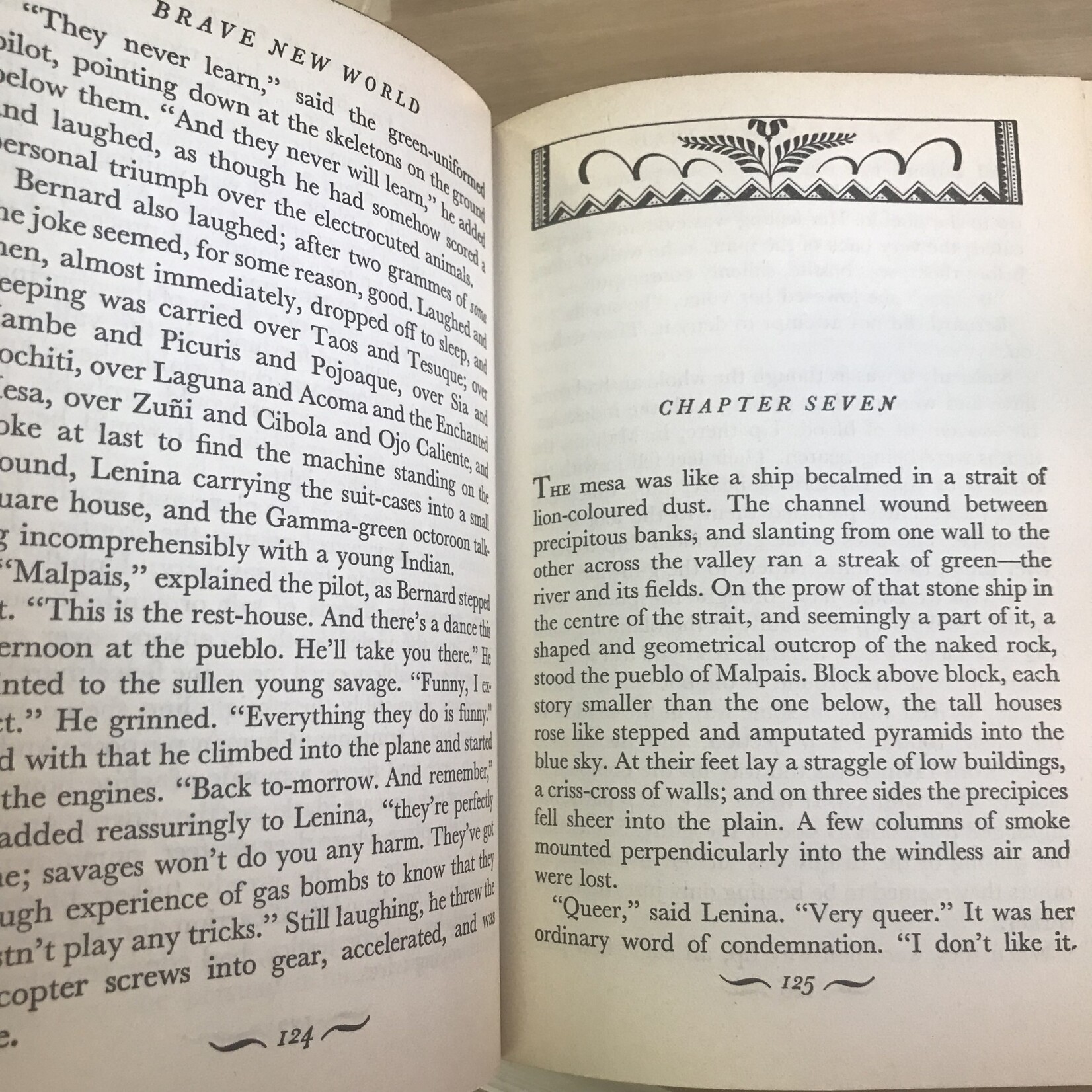 Aldous Huxley - Brave New World (Modern Library) - Hardback (VINTAGE)