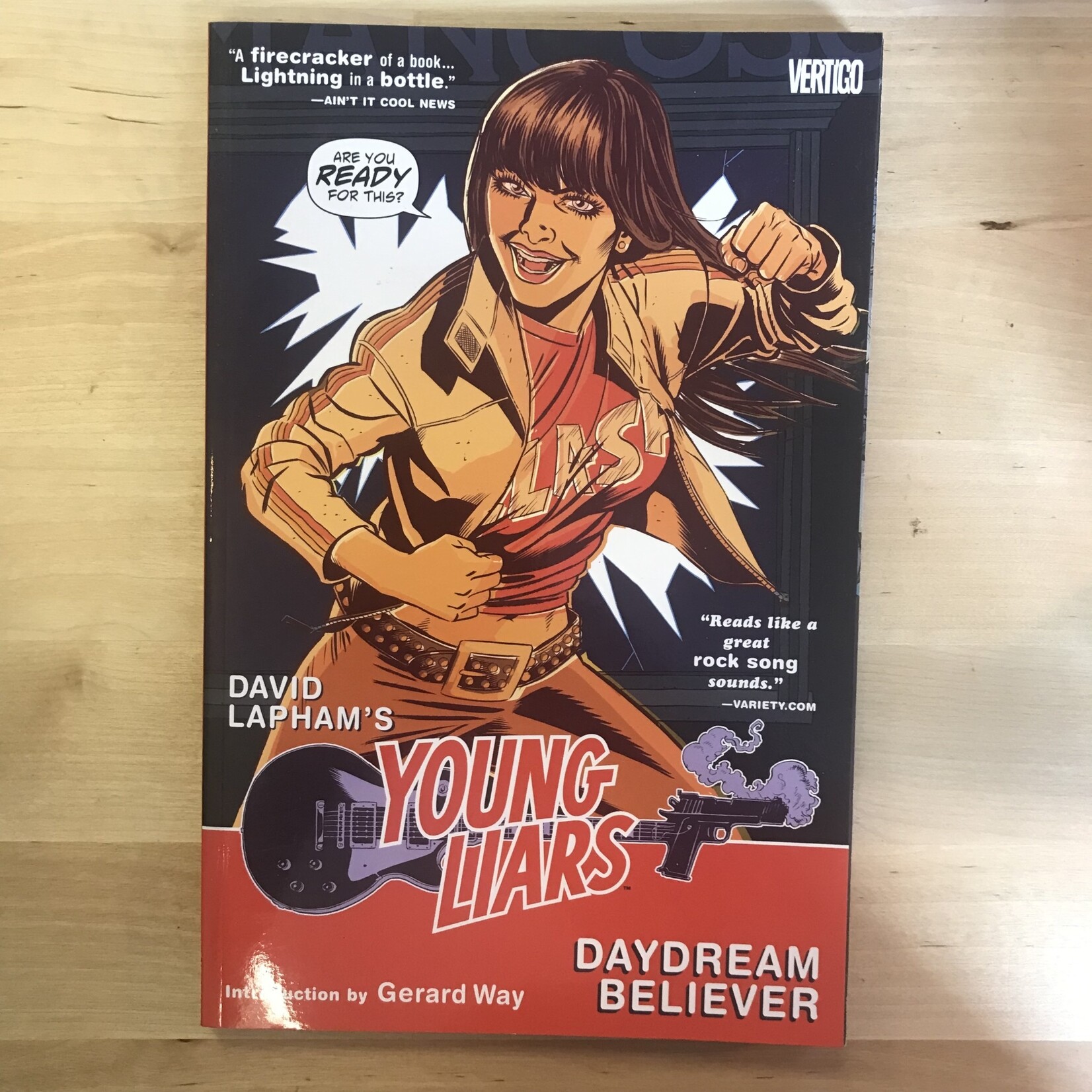 David Lapham - Young Liars: Daydream Believer - Paperback (USED)