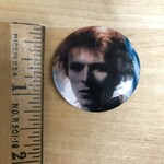 David Bowie - Face Shot - 1.5 Inch Pin Back Button (NEW)
