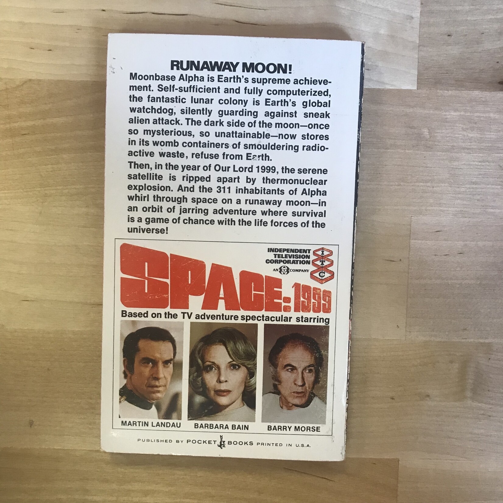E.C. Tubb - Space: 1999 Breakaway - Paperback MM (USED)