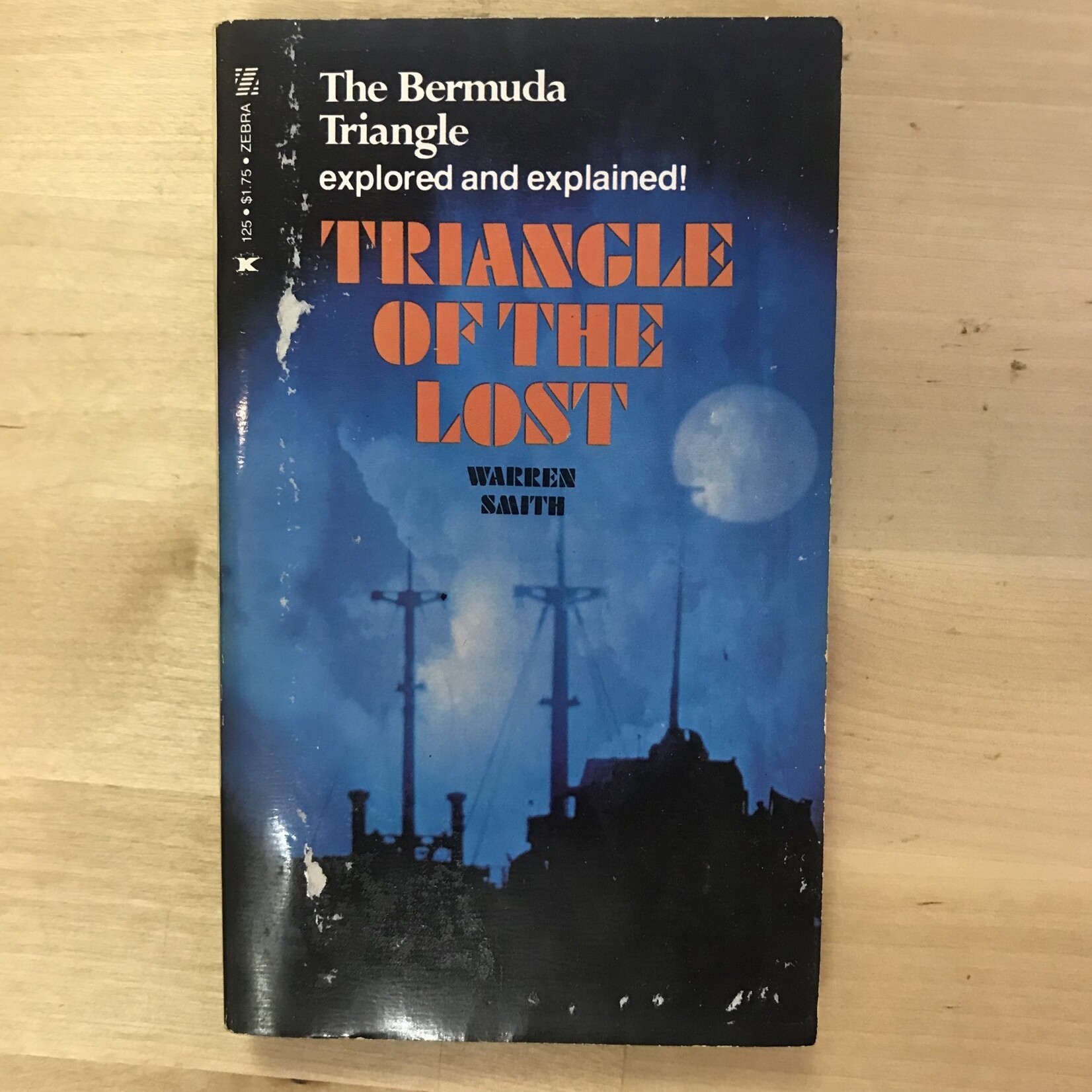 Warren Smith - Triangle Of The Lost - Paperback MM (USED)