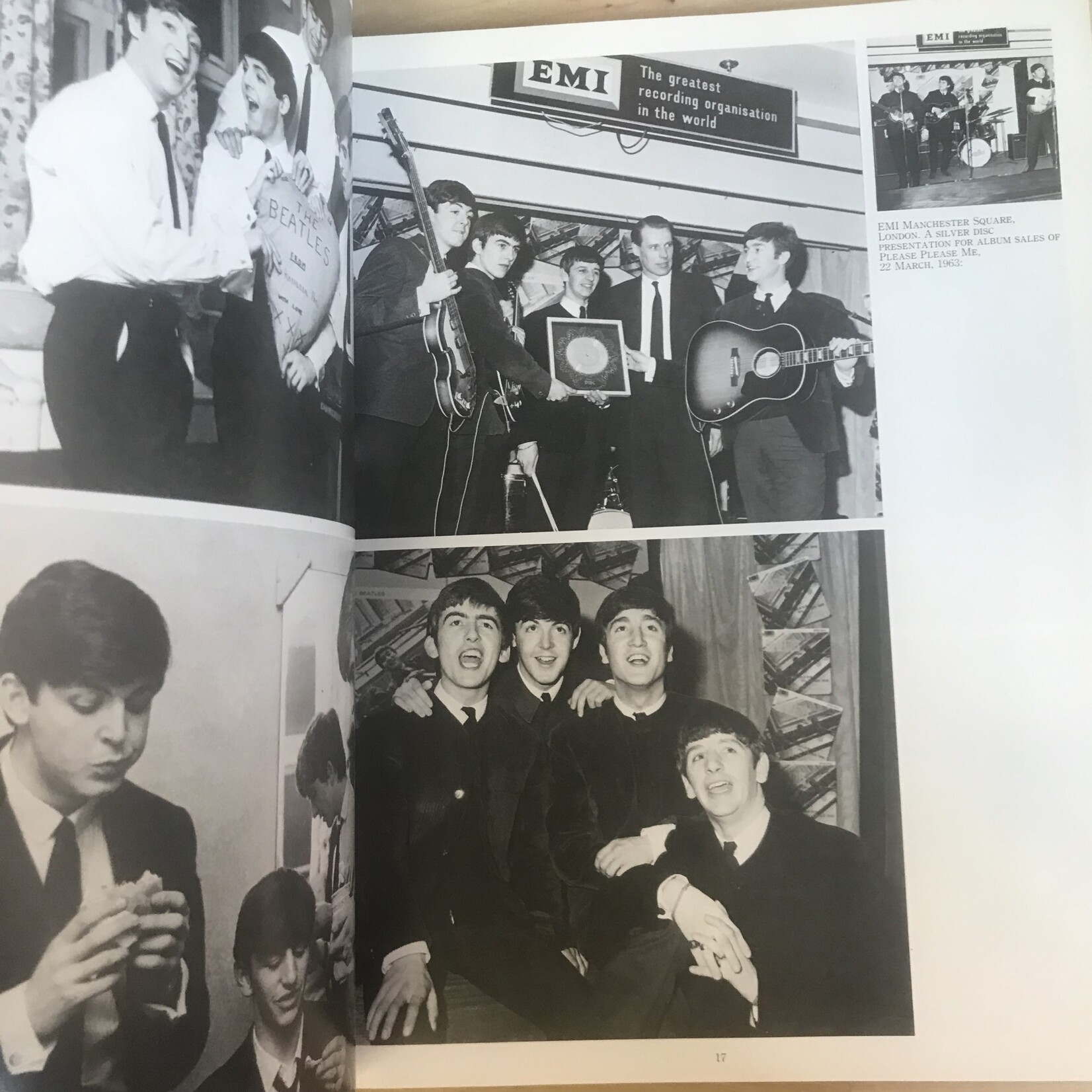 Dezo Hoffmann - With The Beatles - Paperback (USED)