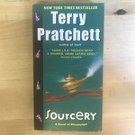 Terry Pratchett - Sourcery - Paperback (USED)