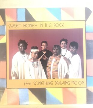 Sweet Honey In The Rock - Feel Something Drawing On Me - FF375 - Vinyl LP (USED)
