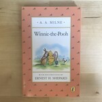 A. A. Milne - Winnie-The-Pooh - Paperback (USED)