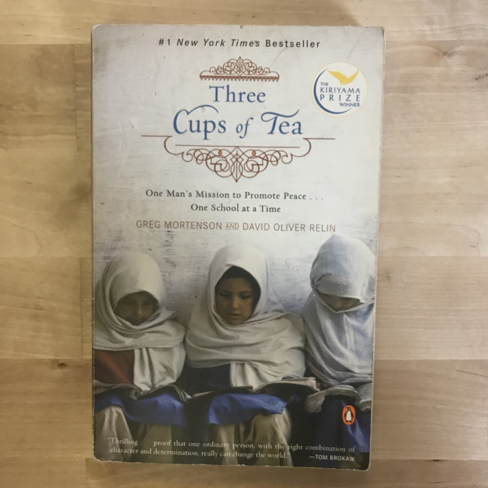 Greg Mortenson, David Oliver Relin - Three Cups Of Tea - Paperback (USED)