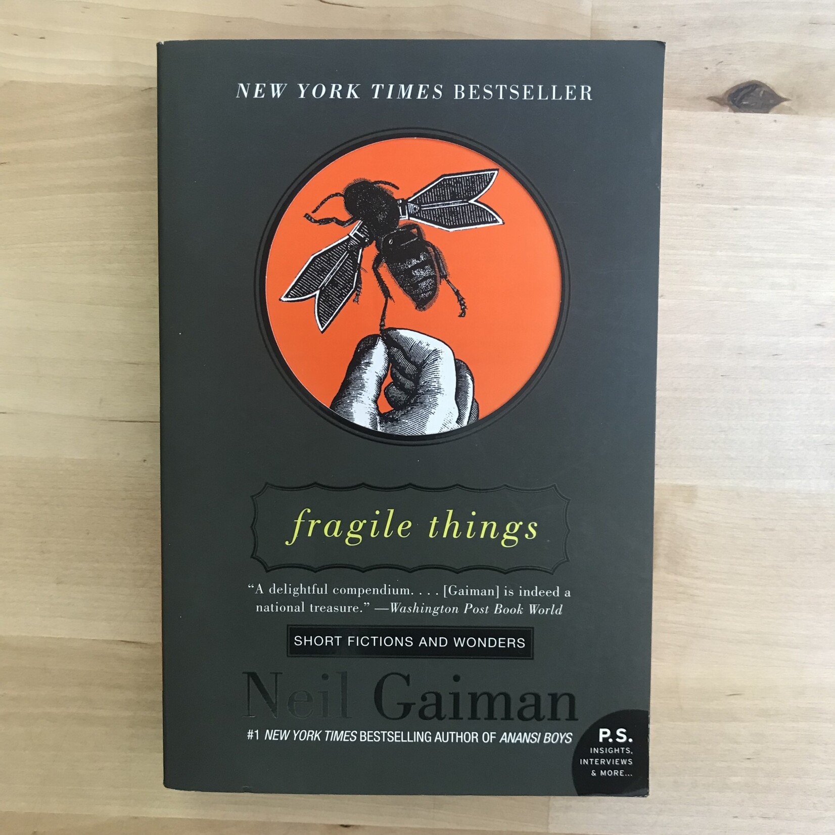 Neil Gaiman - Fragile Things - Paperback (USED)