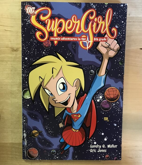 Supergirl - Cosmic Adventures In The 8th Grade - Paperback (USED)