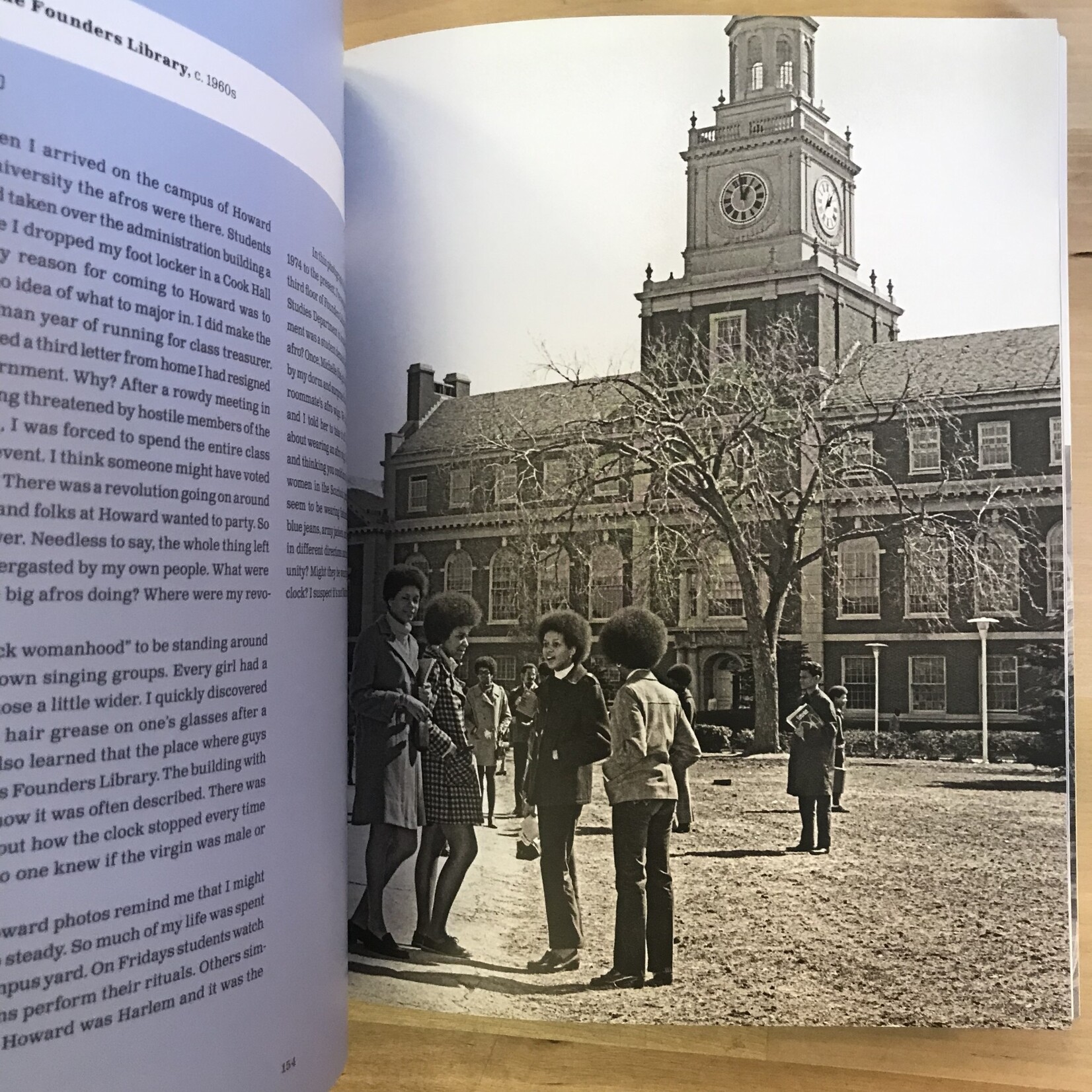 Paul Gardullo (Editor) - Picturing The Promise: The Scurlock Studio And Black Washington - Paperback (USED)