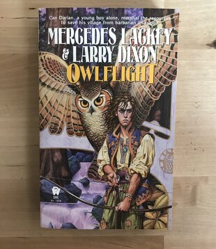 Mercedes Lackey, Larry Dixon - Owlflight - Paperback MM (USED)