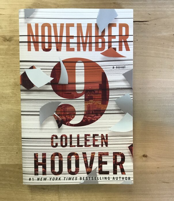 Colleen Hoover - November 9 - Paperback (USED)