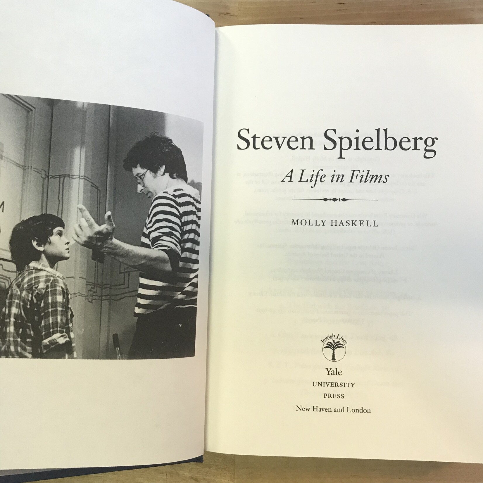 Molly Haskell - Steven Spielberg: A Life In Films - Hardback (USED)