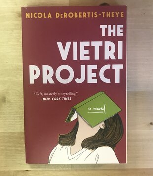Nicola DeRobertis-Theye - The Vietri Project - Paperback (USED)