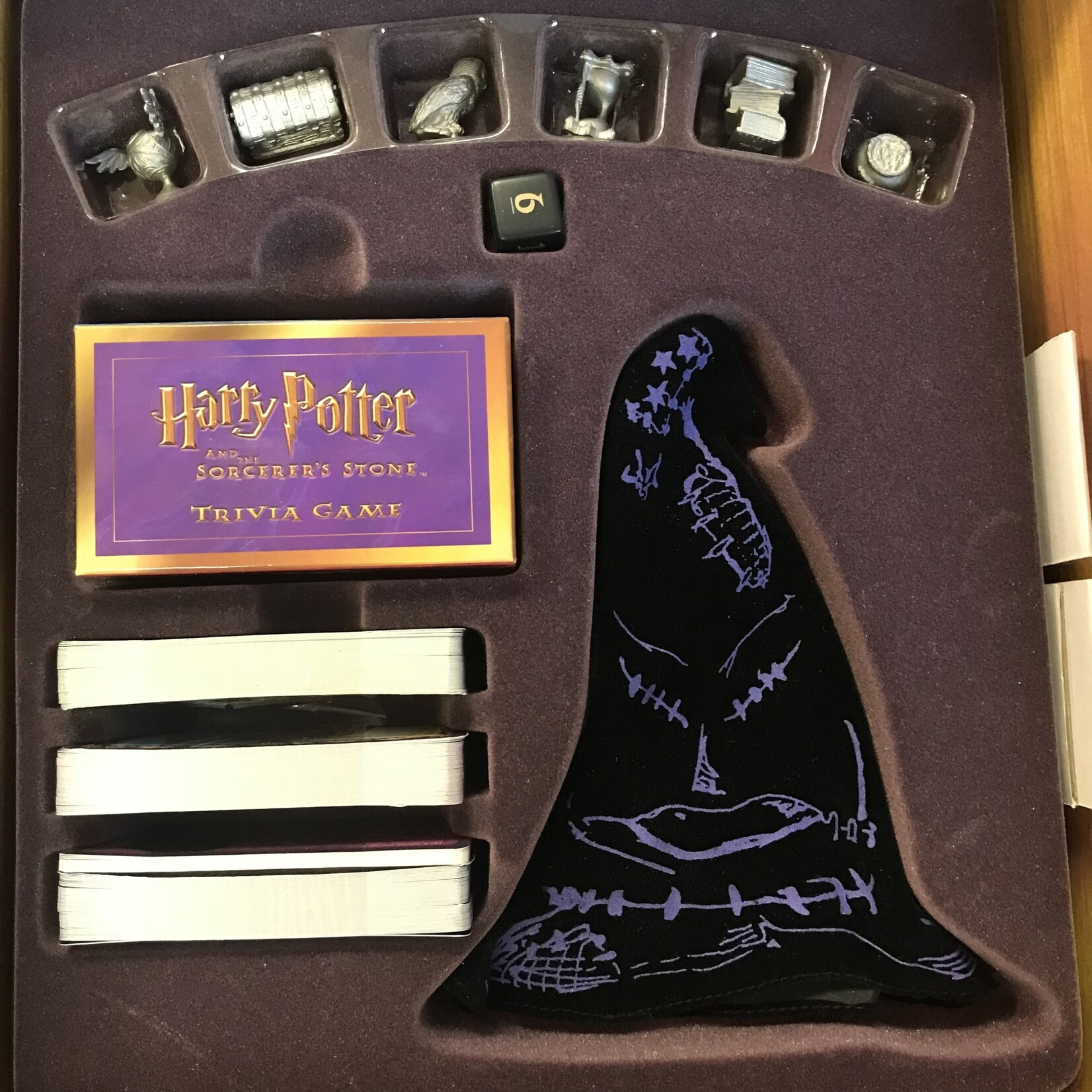 Harry Potter - Harry Potter And The Sorcerer’s Stone Trivia Game: Prefects Edition - Board Game (USED)