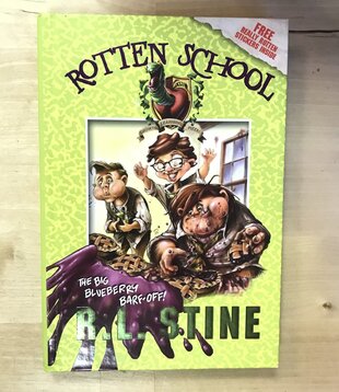 R.L. Stine - Rotten School: The Big Blueberry Barf-Off! - Hardback (USED)