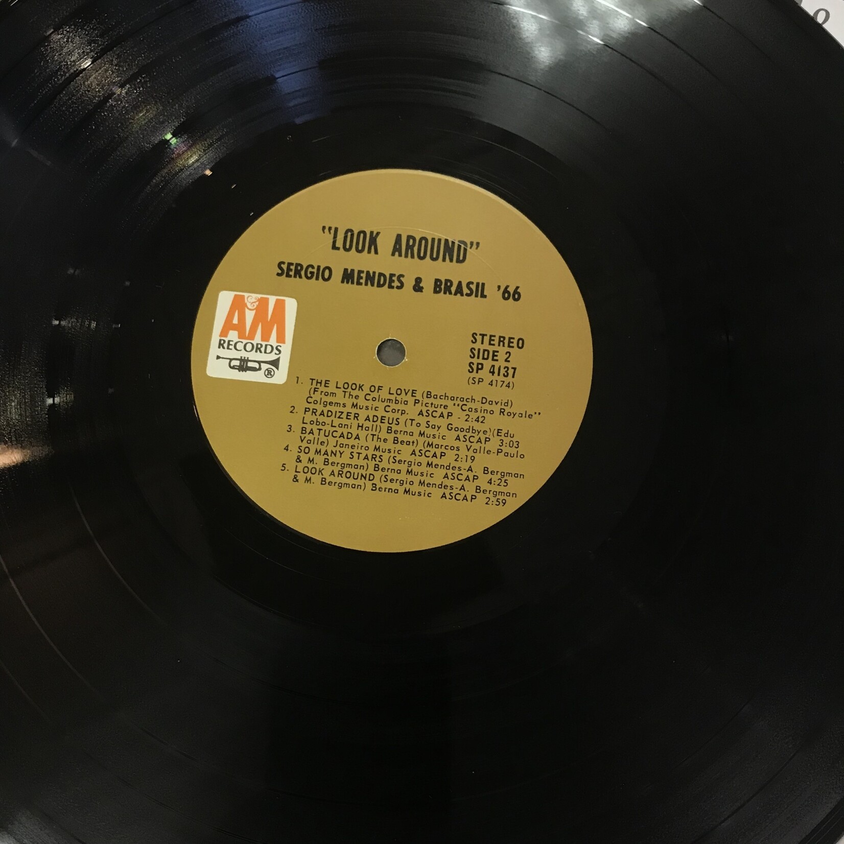Sergio Mendes & Brasil ‘66 - Look Around - SP4137 - Vinyl LP (USED)