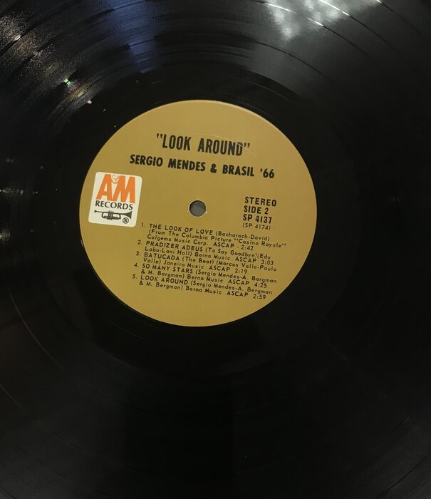 Sergio Mendes & Brasil ‘66 - Look Around - SP4137 - Vinyl LP (USED)