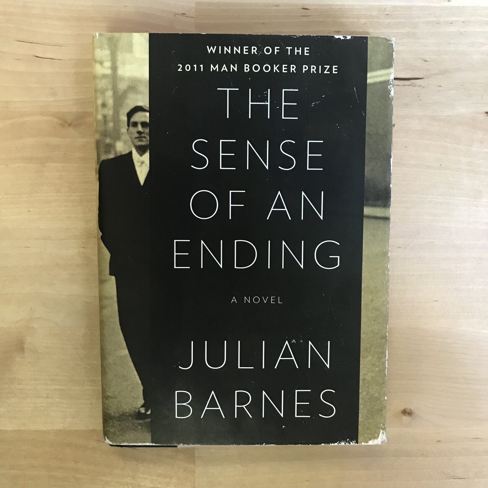 Julian Barnes - The Sense Of An Ending - Hardback (USED)