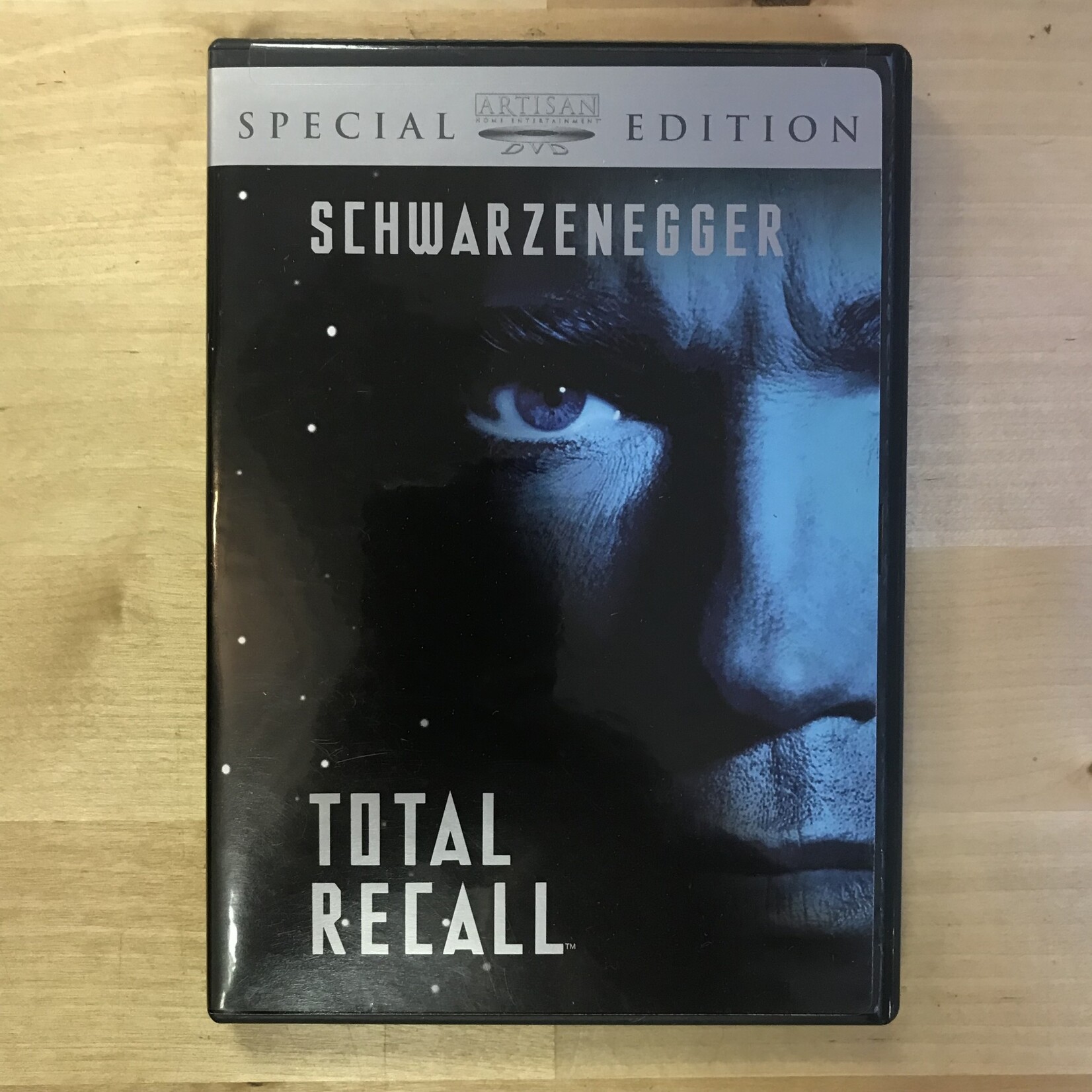 Total Recall - DVD (USED)
