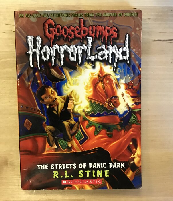 R.L. Stine - Goosebumps Horror Land: The Streets Of Panic Park - Paperback (USED)