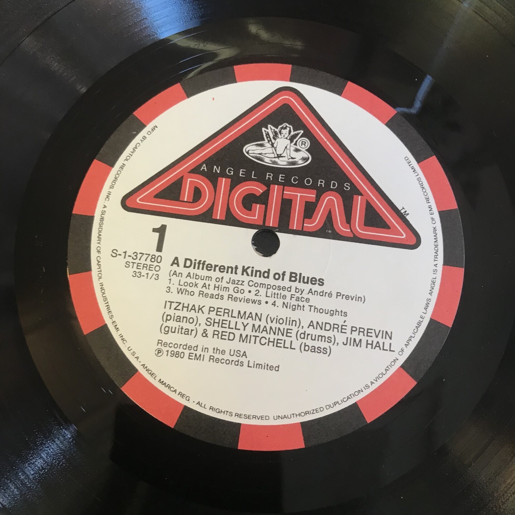 Itzhak Perlman, Andre Previn, Shelly Manne, Jim Hall, Red Mitchell - A Different Kind Of Blues - DS37780 - Vinyl LP (USED)