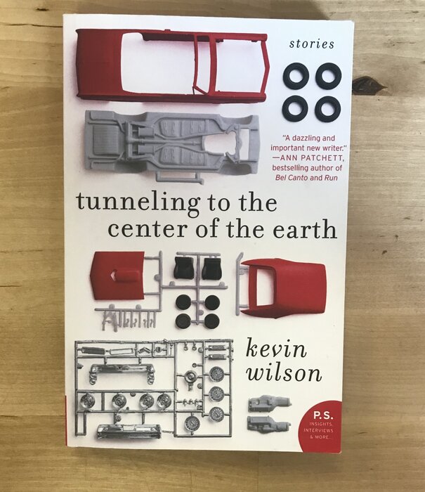 Kevin Wilson - Tunneling To The Center Of The Earth - Paperback (USED)