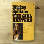 Mickey Spillane - The Girl Hunters - Paperback MM (USED)