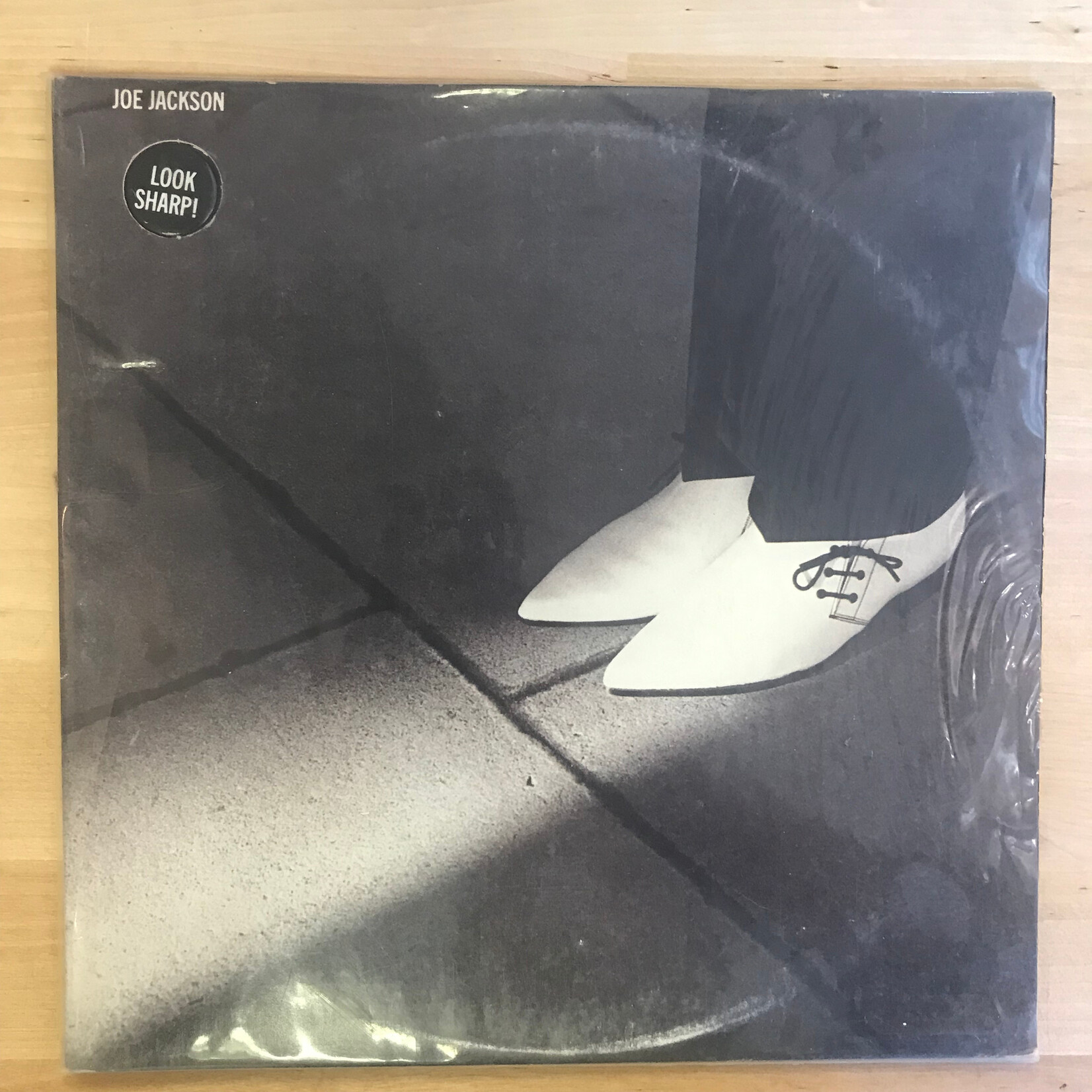 Joe Jackson - Look Sharp - SP 3666 - Vinyl 10-Inch LP w/ Button (USED)
