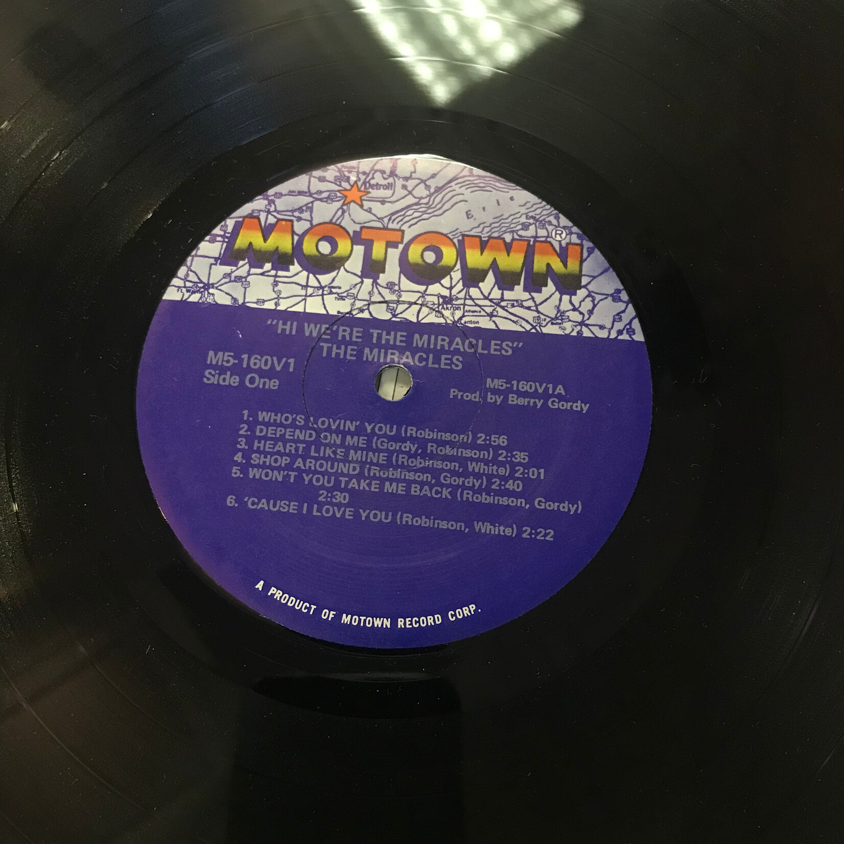 Miracles (Smokey Robinson) - Hi We’re The Miracles (1981RE) - M5160V1 - Vinyl LP (USED)