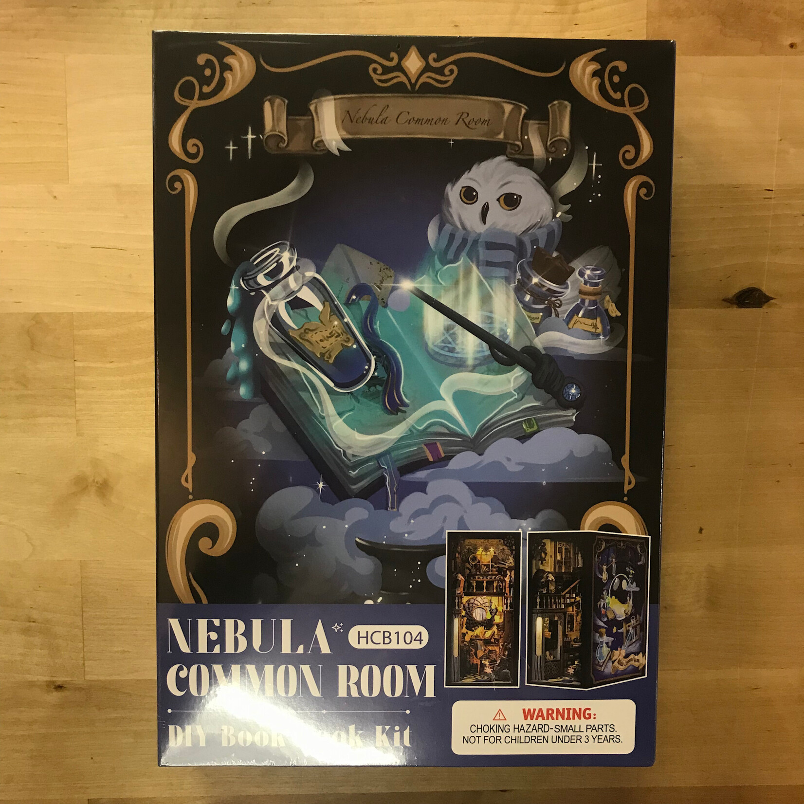 Diy Book Nook Kit: Nebula Common Room with Dust Cover - Hooby Kit (NEW)
