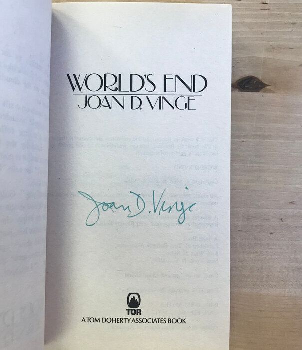 Joan D. Vinge - World’s End (Snow Queen 2) - SIGNED - Paperback MM (USED - 5DB)