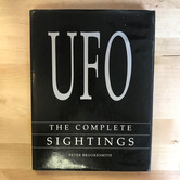 Peter Brookesmith - UFO: The Complete Sightings - Hardback (USED)