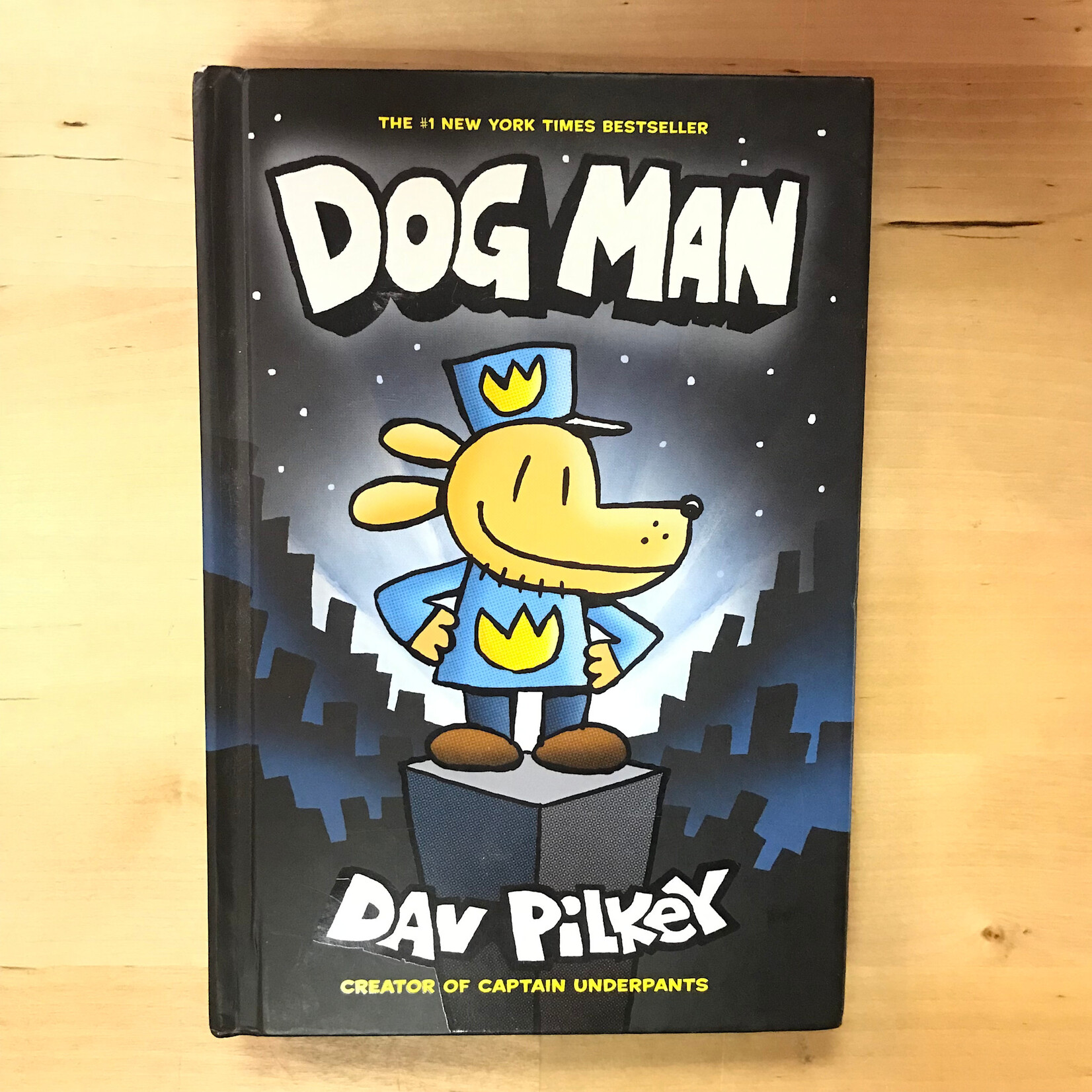 Dav Pilkey - Dog Man - Hardback (USED)