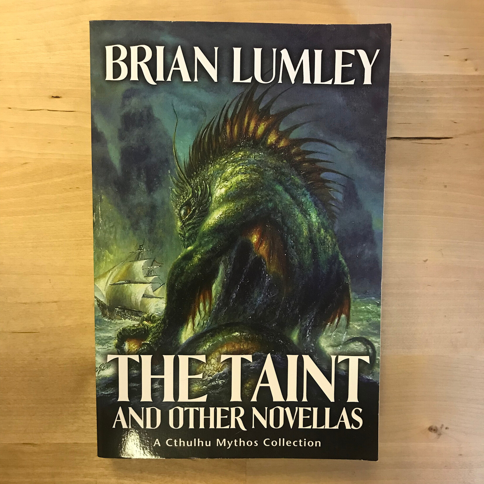 Brian Lumley - The Taint And Other Novellas - Paperback (USED)