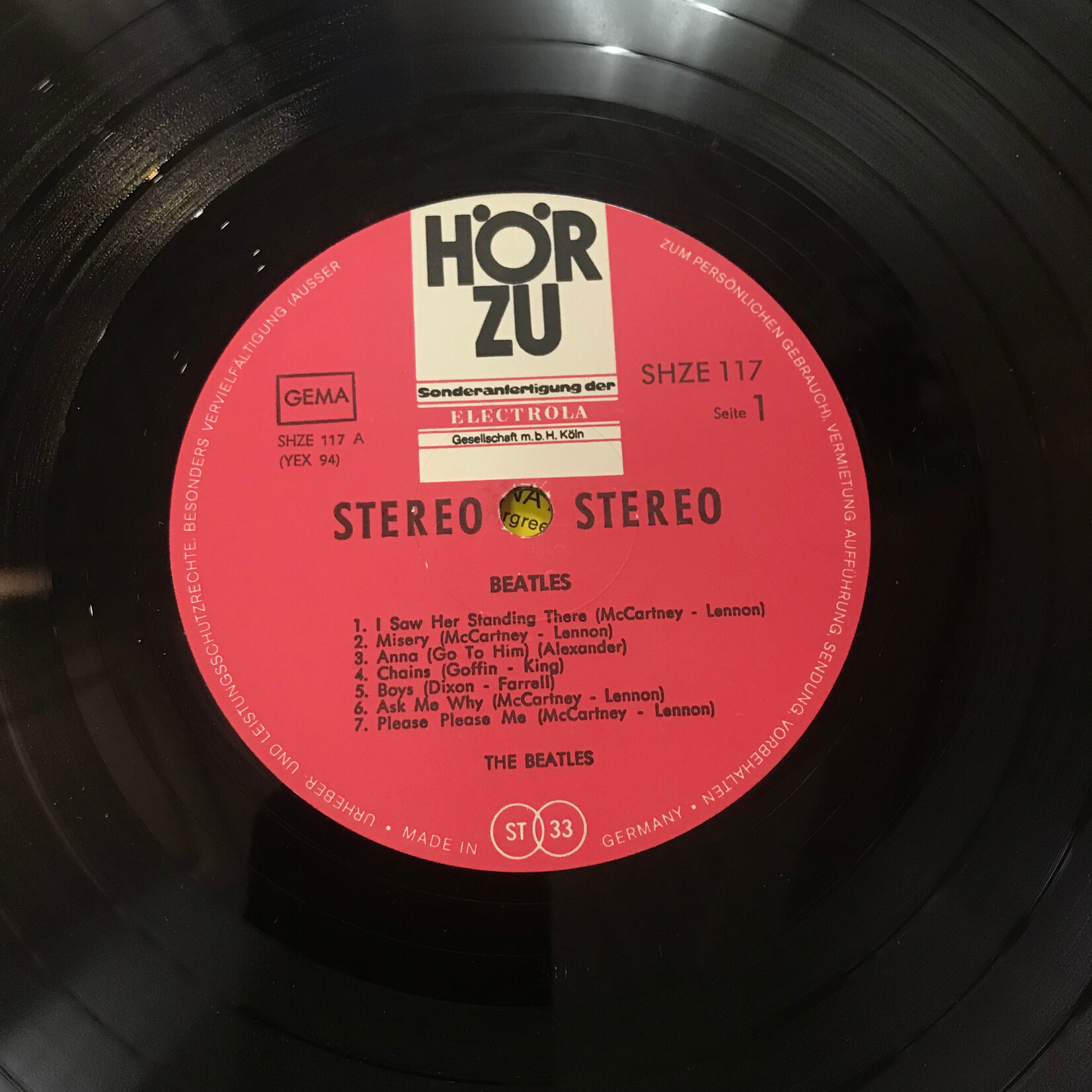Beatles - Please Please Me Und Andere Knüller (German) - SHZE 117 - Vinyl LP (USED)