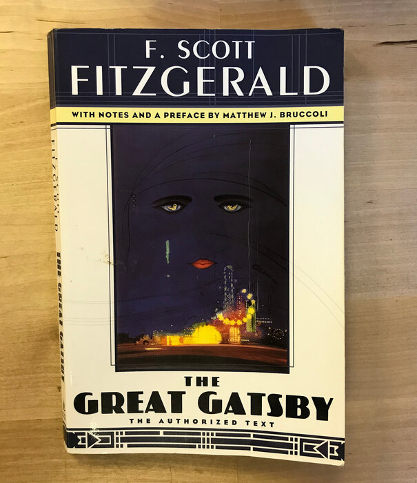 F. Scott Fitzgerald - The Great Gatsby (Authorized Text) - Paperback (USED)