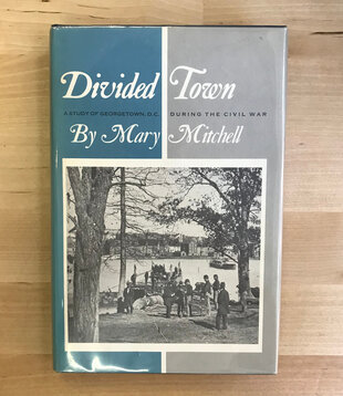Mary Mitchell - Divided Town - Hardback (USED)