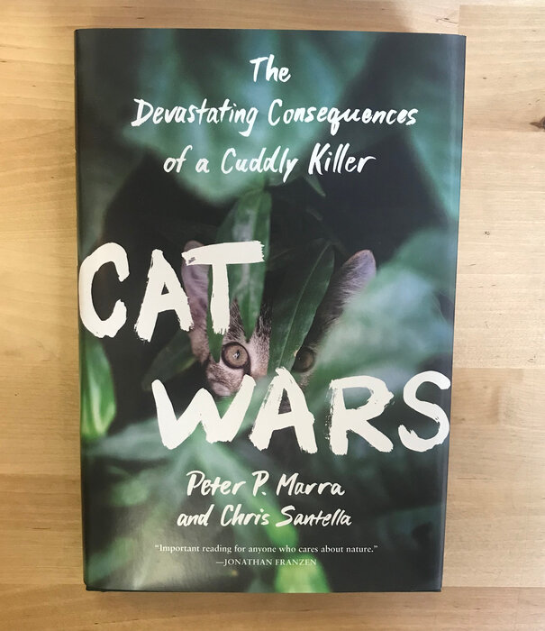 Peter P. Marra, Chris Santella - Cat Wars - Hardback (USED)