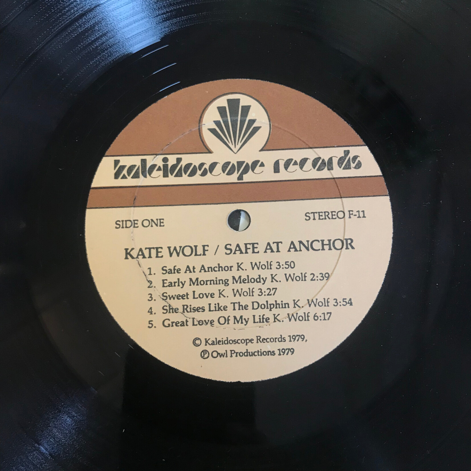 Kate Wolf - Safe At Anchor - F11 - Vinyl LP (USED)