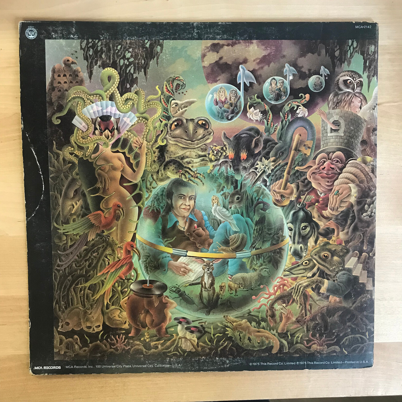 Elton John - Captain Fantastic And The Brown Dirt Cowboy - MCA2142 - Vinyl LP (USED)