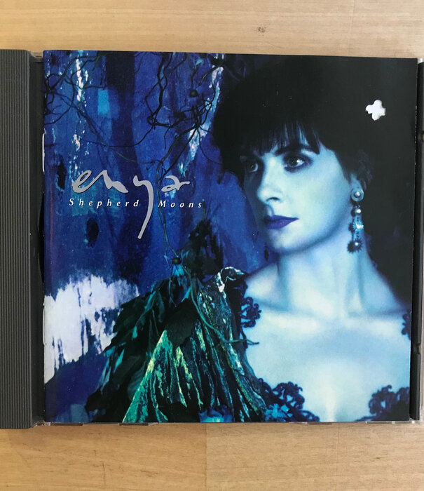 Enya - Shepherd Moons - CD (USED)