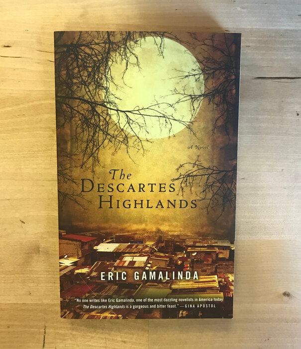 Eric Gamalinda - The Descartes Highlands - Paperback (USED)
