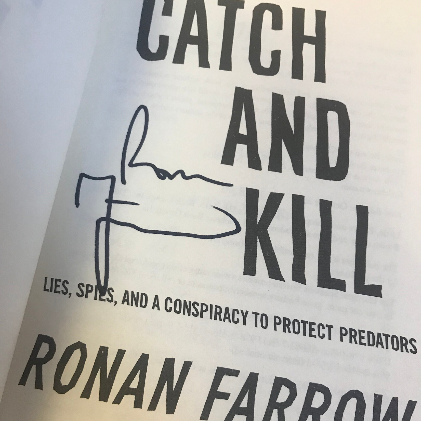 Ronan Farrow - Catch And Kill (SIGNED) - Hardback (USED - FE)