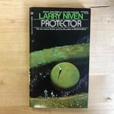 Larry Niven - Protector - Paperback MM (USED - 5DB)