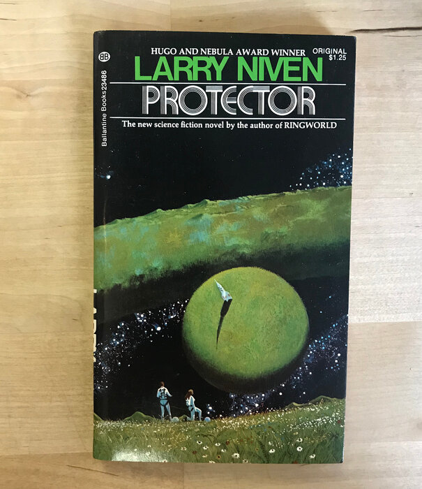 Larry Niven - Protector - Paperback MM (USED - 5DB)